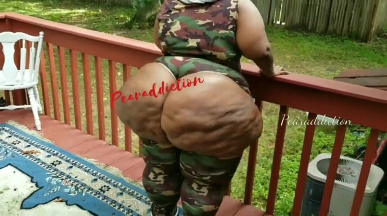Pearaddiction: Soldier These Cheeks