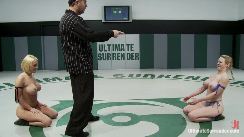 Ultimate surrender by Kink: Querida "la Crippler" (0-0) Vs Krissy "la Crippler" Lynn (0-0)