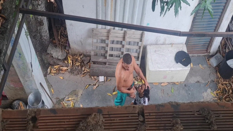 Bebes vagabundas: Teen 18yo