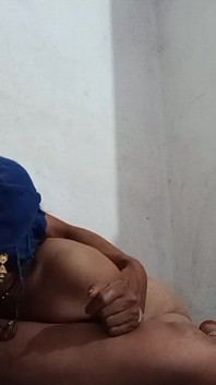 Pasangan Panas India Menikmati Video Seks Oral