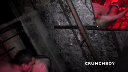 Crunch Boy: Fabien follada por Sunny en crucero