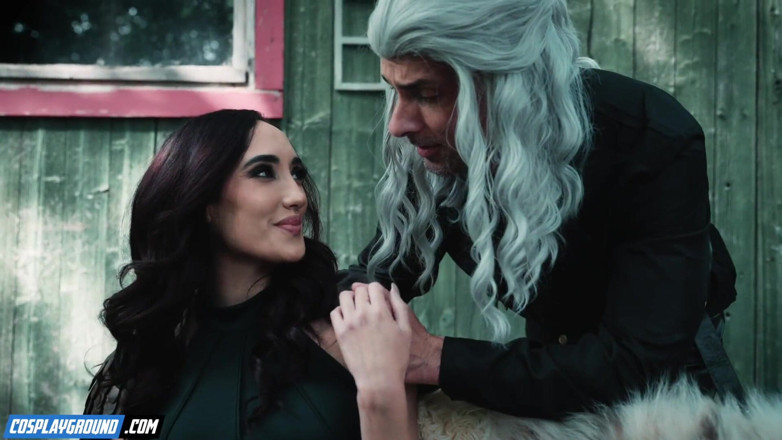 Cosplayground: Chloe Amour and Gia Ohmy Finger and Fuck Each Other...
