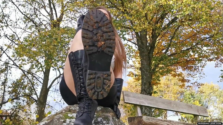 Goddess Lena: Mangiatrice di sporco per i miei stivali