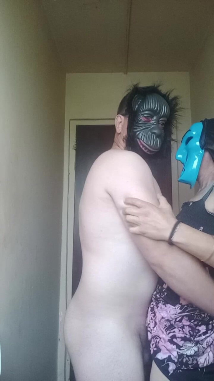 hothouse18xxx: MILF Standing Doggystyle I Seks Na Stojąco
