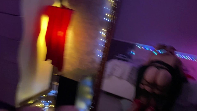 Slowly Tease: Lingerie bintang #26 dengan stoking lembut nyepong kontol dan crot di...