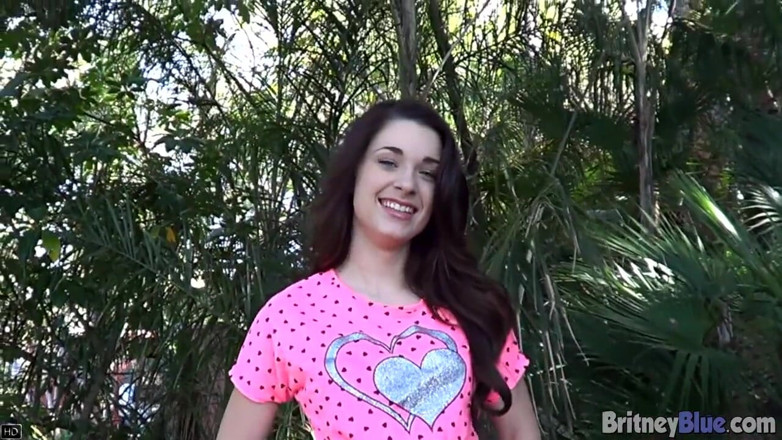 Britney Blue: Deep pussy view Britney Blue