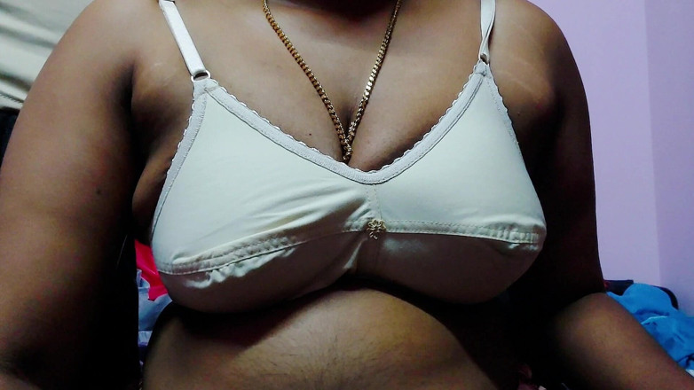 Desi Mohini: 인도 핫한 남편과 섹시한 마누라