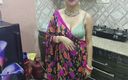 Saara Bhabhi: Une bhabhi indienne desi trompe son mari et baise avec...