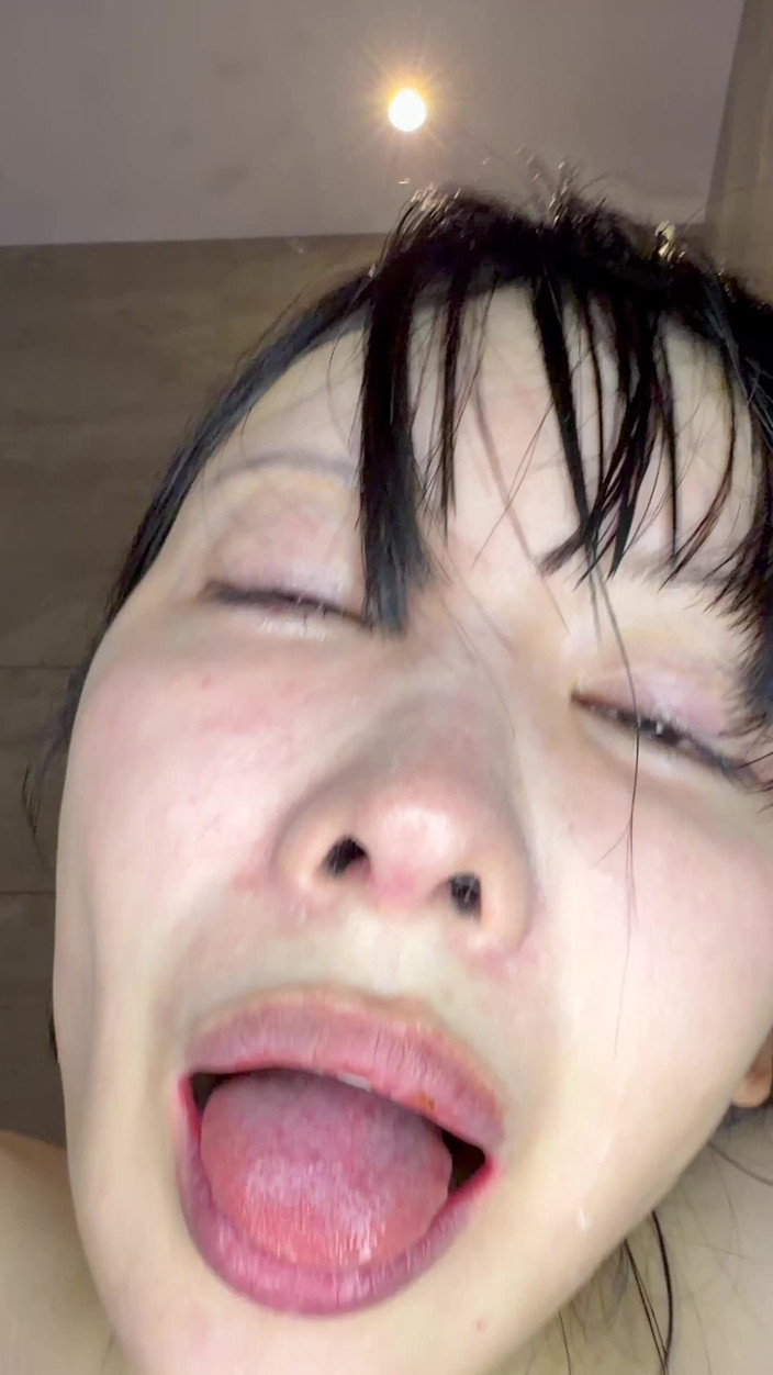 Alfiecinematic: Futând pizda maro a gagicii japoneze Yua Hentai
