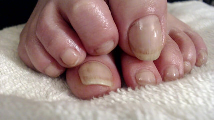 Abby Anna: Long natural toenails oiled feet