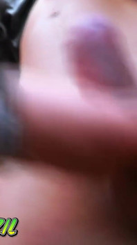 Brasilianische Transsexuelle Brünette Masturbiert