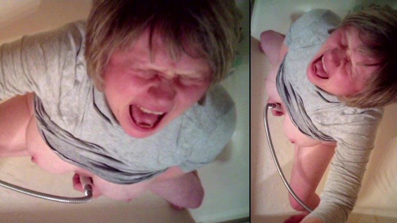 MarieRocks: Skycam view of sexy GILF getting off