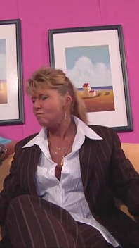 Horny MILF and blonde teen threesome fucking