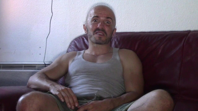 Gaybareback: Сексуального папочку трахнул без презерватива парень