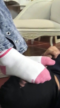 Sock-smelly Feet Slave!