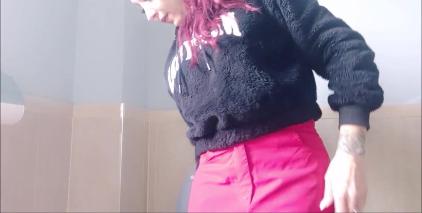 savannahamatoriale: Chantal Channel Needs a Tampax!