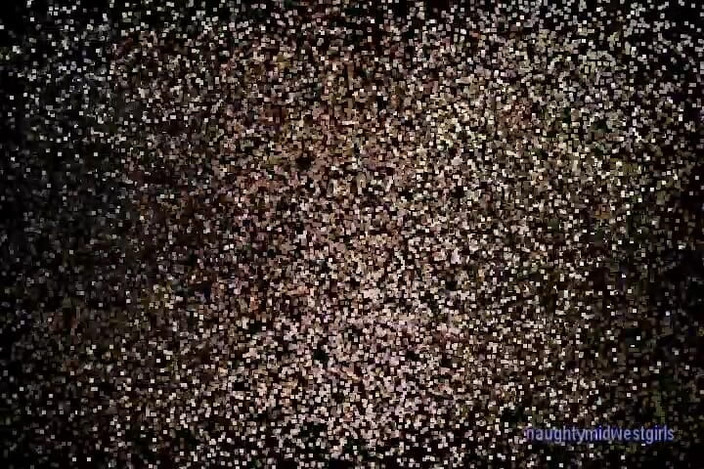 NaughtyMidwestGirls: 소피 (일명 캐시디 블리스) 18 요. 젖탱이를 보여주는 여대부