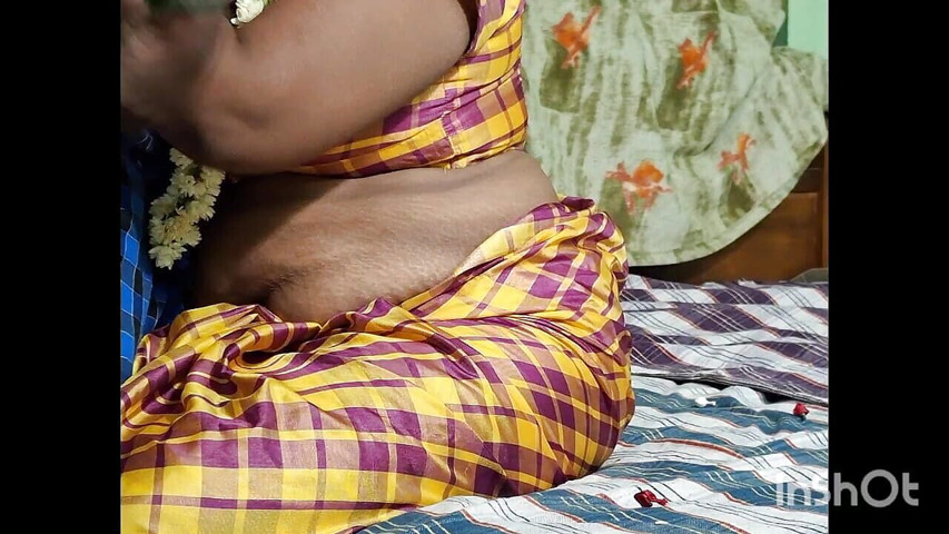 Tamil saree housewife romance with ex boy friend (Rainbow colors)