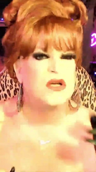 Domme strip show