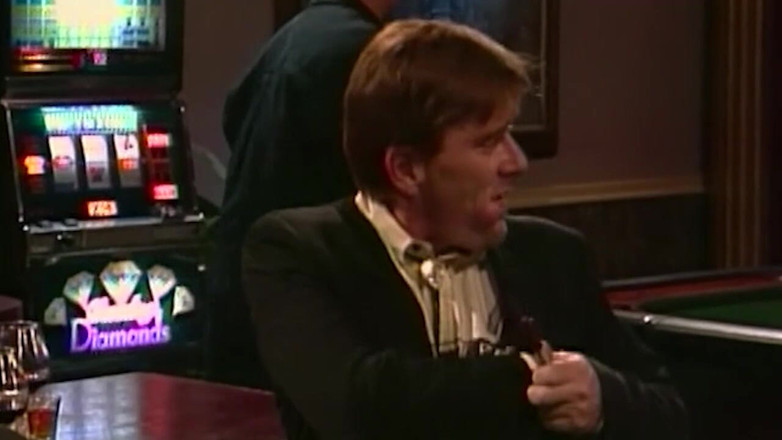 XXXEROTICONLY: Caliente lesbiana y sexo grupal en el bar