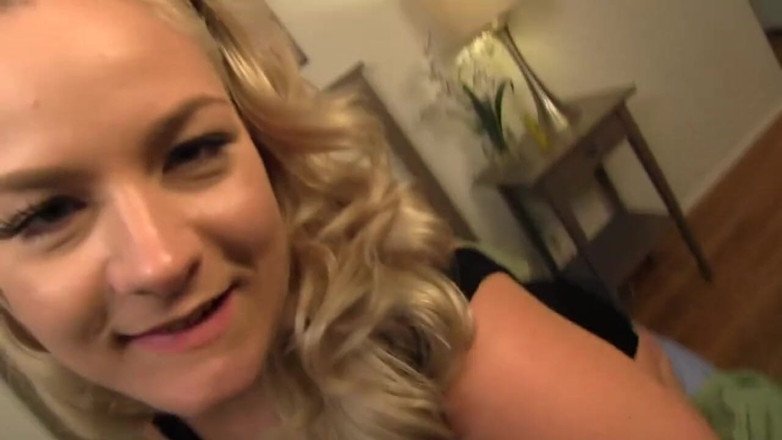 Taboo Handjobs - Liberated Eye: It’s a fair exchange. Lisey Sweet - Taboo handjob
