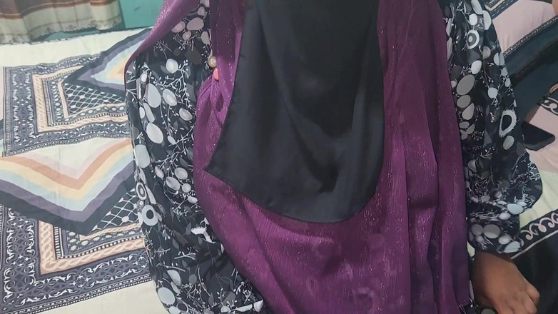 Akhi moni: Я трахав леді в хіджабі