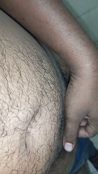 Mijn vrouw likt een grote zwarte pik en neukt