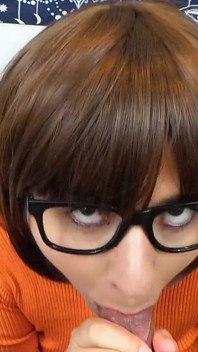 Velma Loves to Experiment