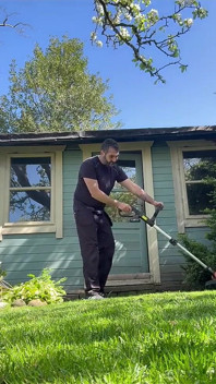 Branlette Pendant Le Jardinage