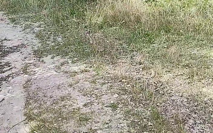 Amreis: Een wandeling in het park eindigde met een krachtig orgasme