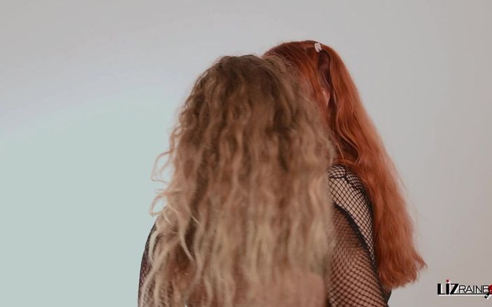 Liz Rainbow: Baciami più forte