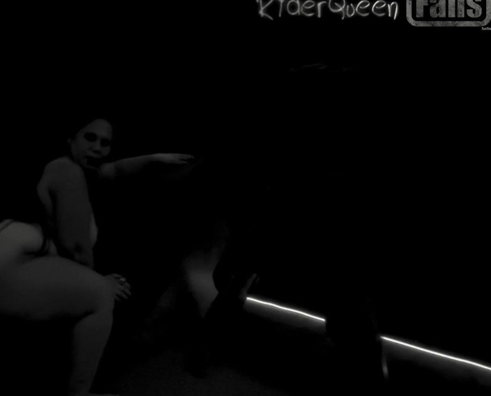 Riderqueen: Stepmom MILF BBW PAWG - Video for Fans