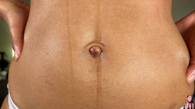 Pink Foxx: Worship My Belly Button