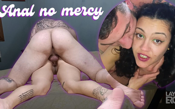 Productoraeros: Layla je rozdrcena, zatímco dostává velmi tvrdý anál