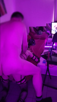 Eclatage anál! Hardcore pro děvku .. Vanessabitchx Parischiennetrvprod