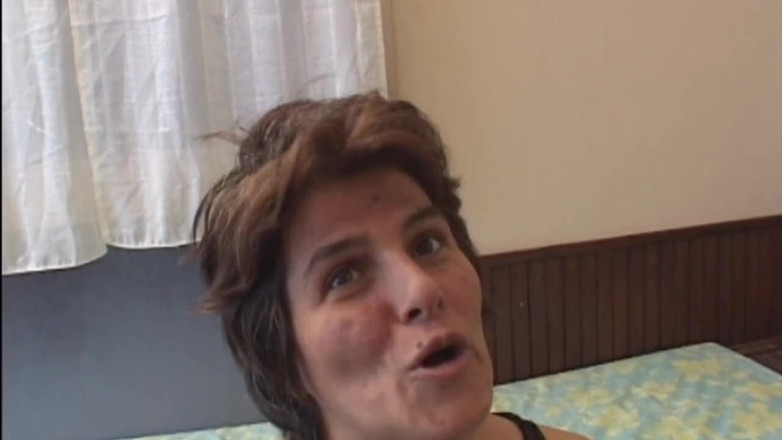 Real Home Made: Adik kawan baik saya - awek rambut matang memberikan blowjob yang...