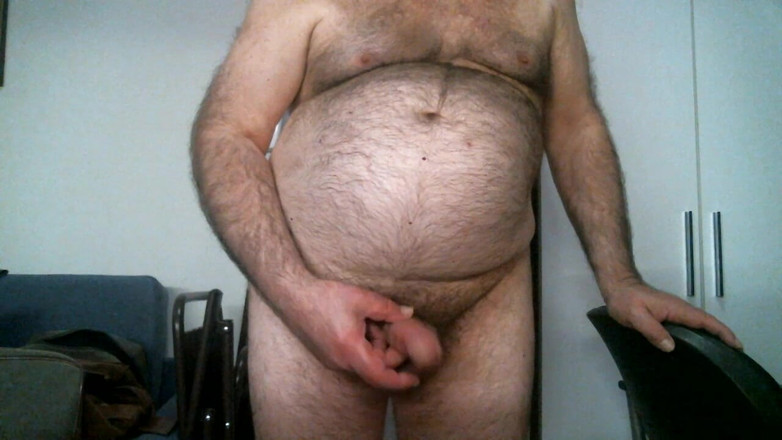 Coach Karl dude lodge: L’entraîneur Karl se caresse et caresse pendant un cam show...