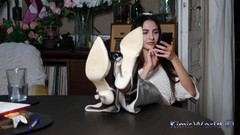 KimisWorld: Kerry’s Elegant Nylon Soles & High Heel Shoeplay