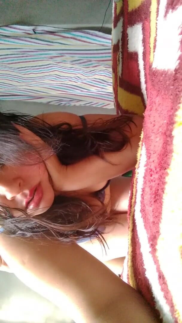 Oriane_Suck_Roses: Reaction to strong dirty anal with creampie, POV front camera!