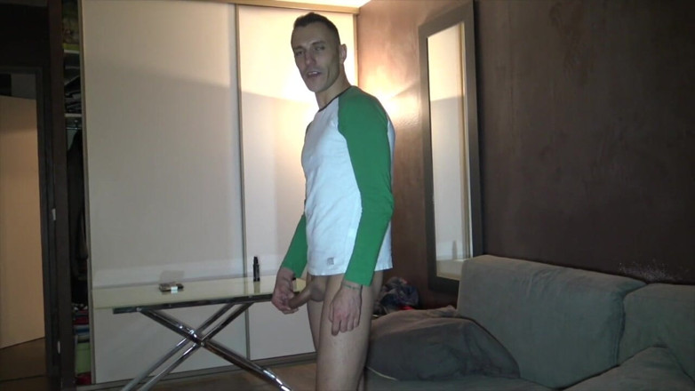 USED BAREBACK BY PORNSTARS HUGE COCK: Twink Jerome James zerżnięty barzback przez Juana Pereza