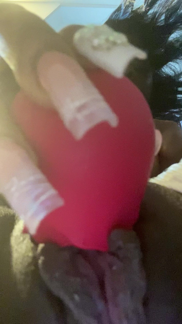 Majesty Nasty: Em bé banh rộng ra