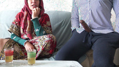 Souzan Halabi: 浮気をしたトルコ人妻が黒人男性を招き、口の中に射精させる