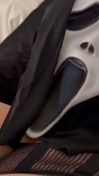 Geneukt door Ghostface- zijn pov