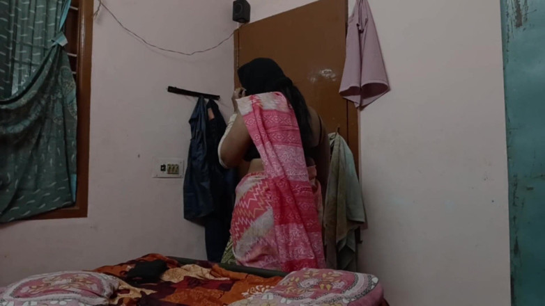 Benita sweety: Tamil Husband and Wife Hot Missionary Sex on Bed