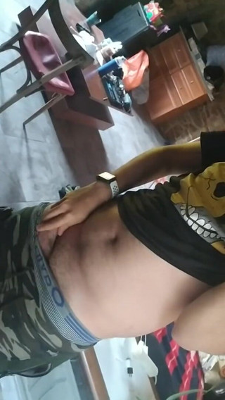 Vlezmen: What do you think of my body?