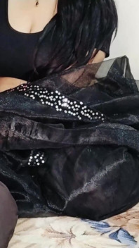 Bhabhi India memegang zakar tebal devar dan dikongkek dalam saree