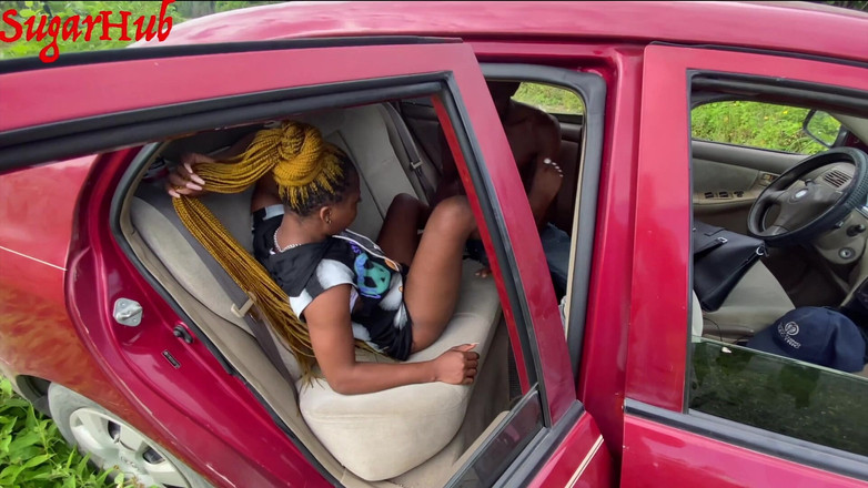 Sugarhug: Îl Fut Pe Șoferul Uber După Ce Îmi Termină Cursa