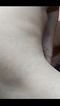 Kali pertama awek desi kampung - pepek ketat dikongkek keras dalam video xxx buatan sendiri sebenar