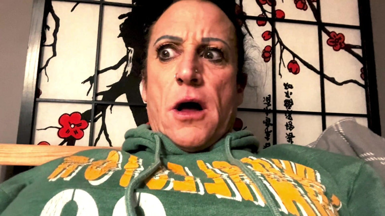 Kandylegsxxx: Sneezed and Confusedkandys Stuffy Sneeze and Belly Rumbles