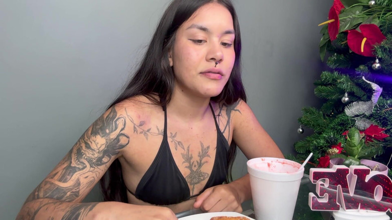 Rollerpublic: Lets Eat Together